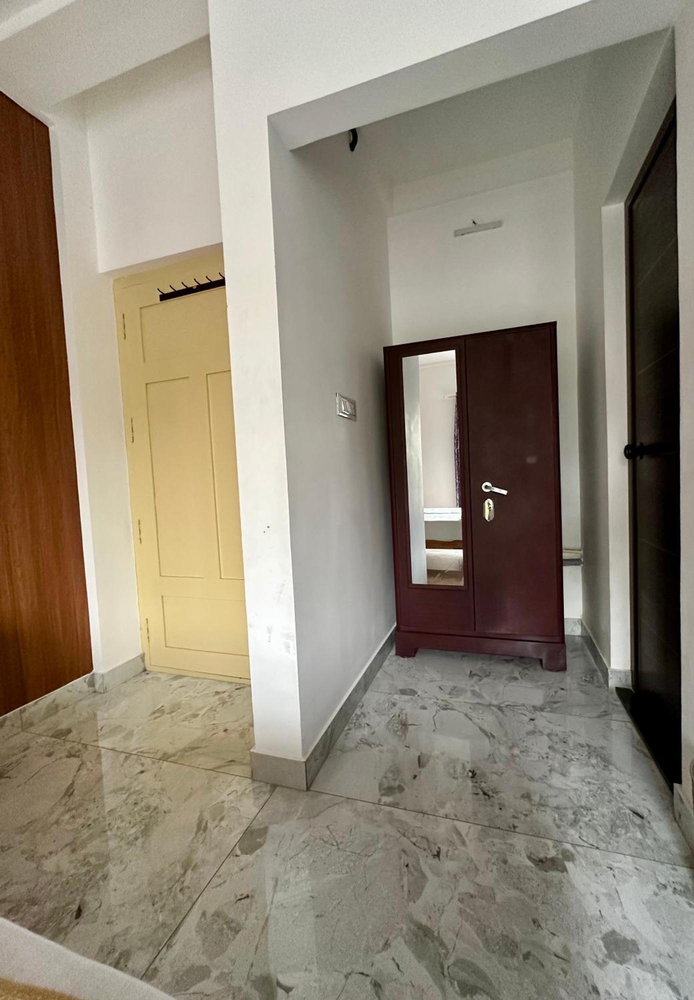Hotel M M Residency Kochi Esterno foto